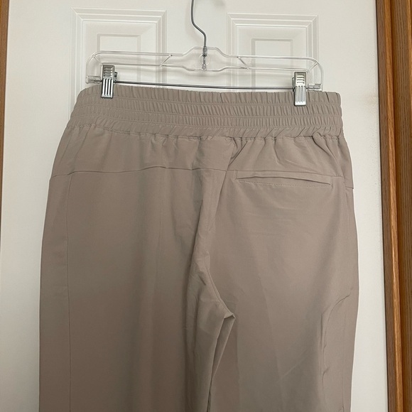 Coolibar Wide Leg Pants Cream/Tan Size Medium UPF 50+ - Picture 7 of 11